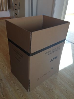 Pneumatyczne Blokowanie automatyczne smarowanie Carton Druk Dłutownica Z pompami zębatymi